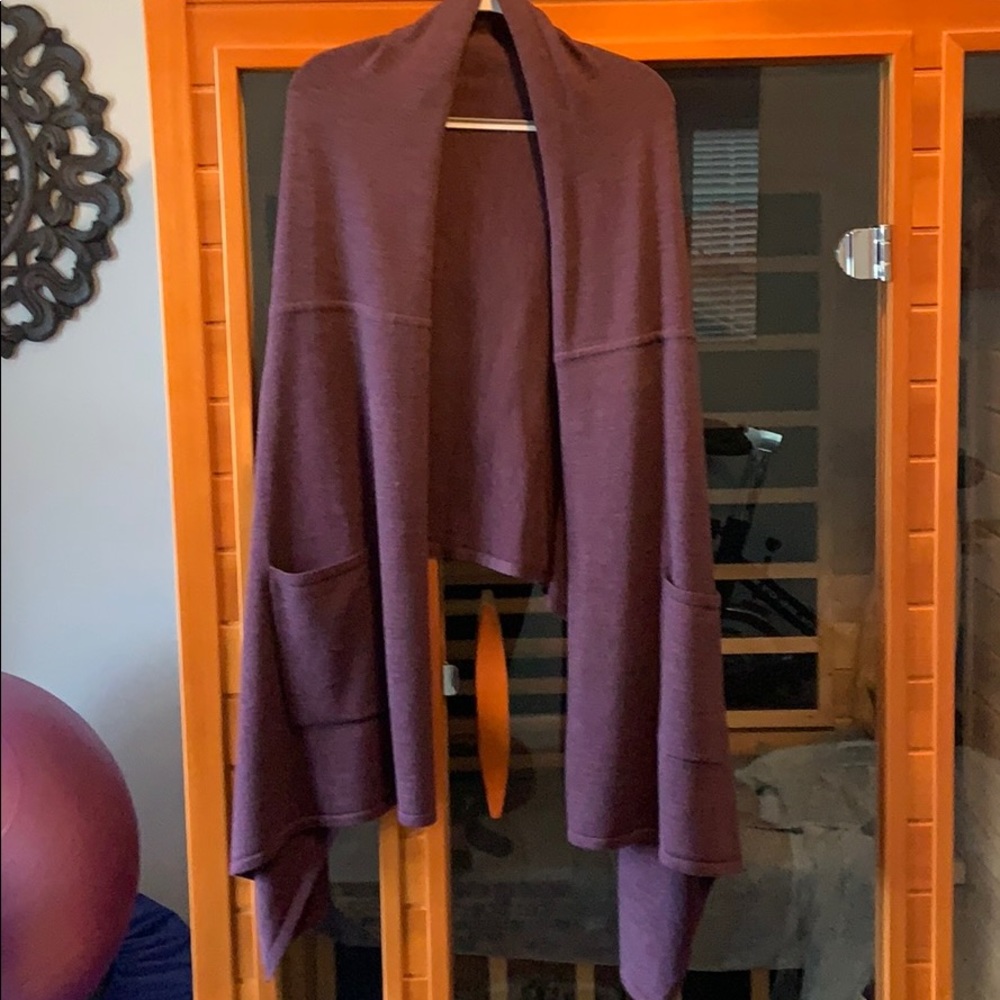 Lululemon purple heavy merino poncho wrap, OS